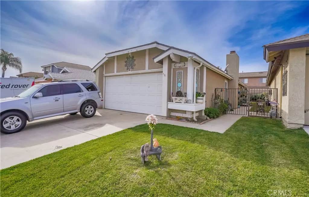 6335 Thunder Bay, Jurupa Valley, CA — listing photo 1