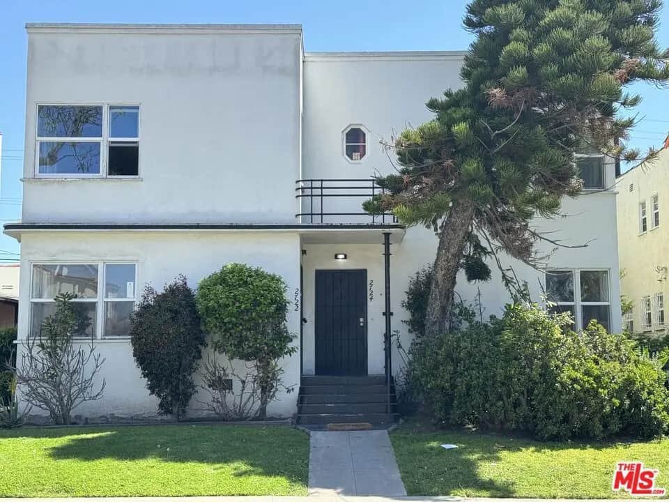 2722 W 43rd Place, Los Angeles, CA — listing photo 1