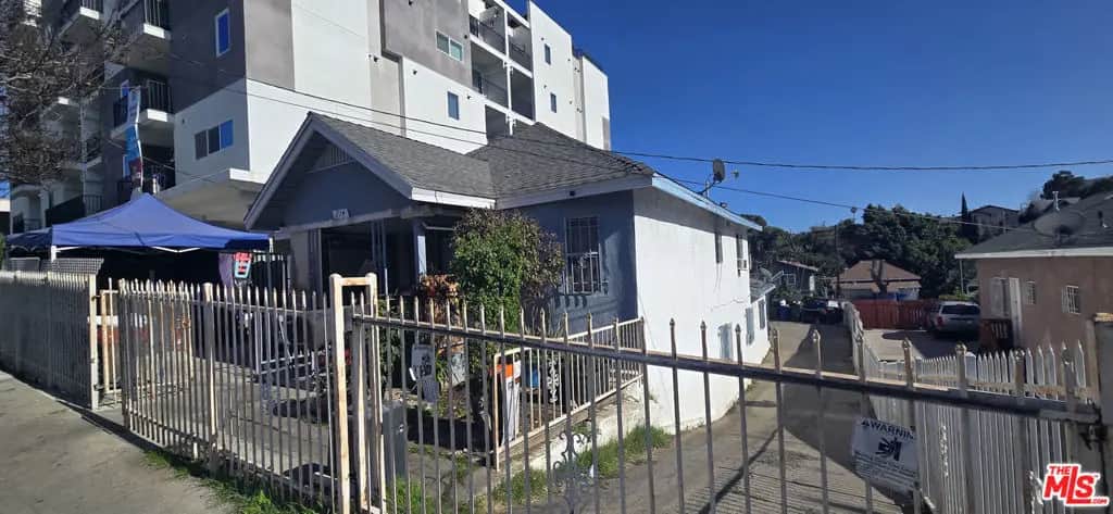 214 N Alvarado Street 2, Los Angeles, CA — listing photo 1