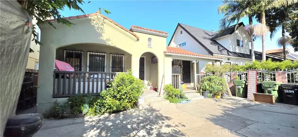 1249 1251 W 39th Street 2, Los Angeles, CA — listing photo 1