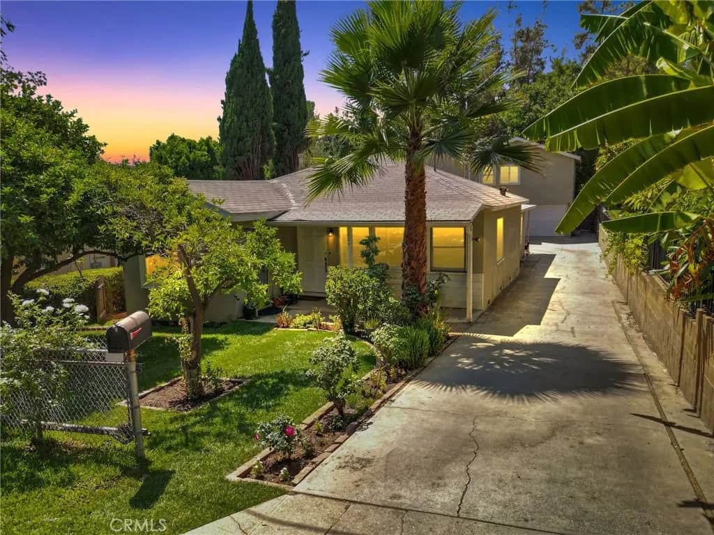 829 Cooper Ave, Los Angeles, CA — listing photo 1