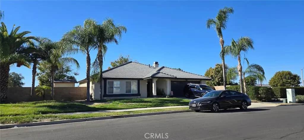 885 Coramdeo Court, Hemet, CA — listing photo 1