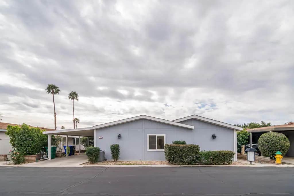 73450 Country Club Drive 302, Palm Desert, CA — listing photo 1