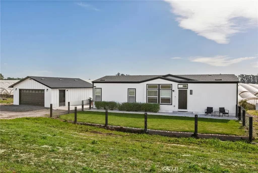 2085 Westhampton Drive, Arroyo Grande, CA — listing photo 1
