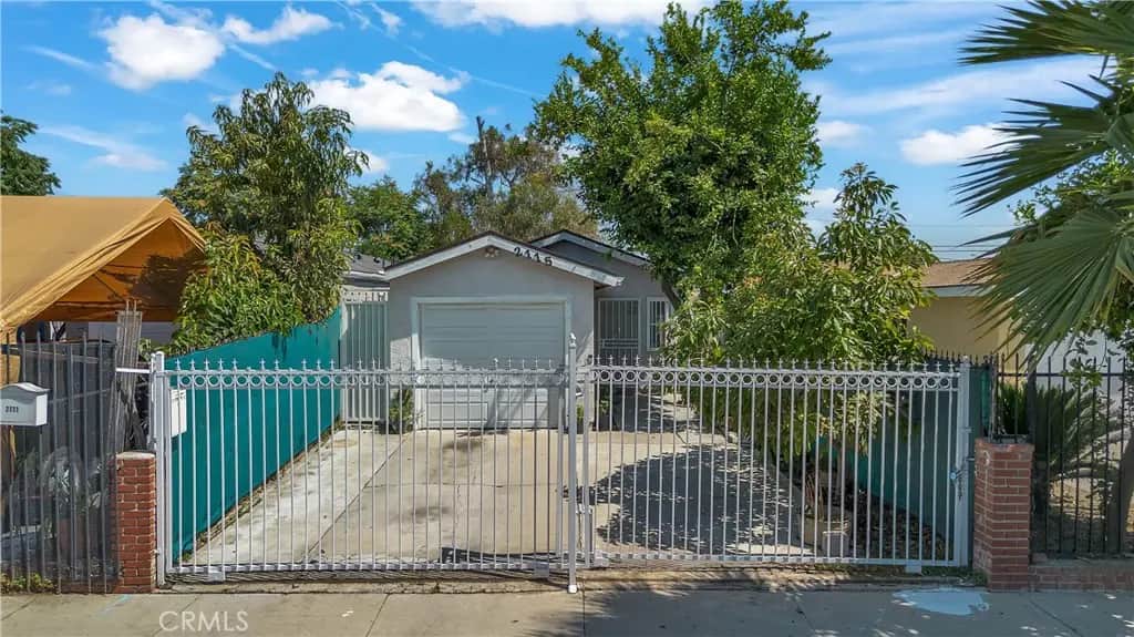 2115 E 114th, Los Angeles, CA — listing photo 1