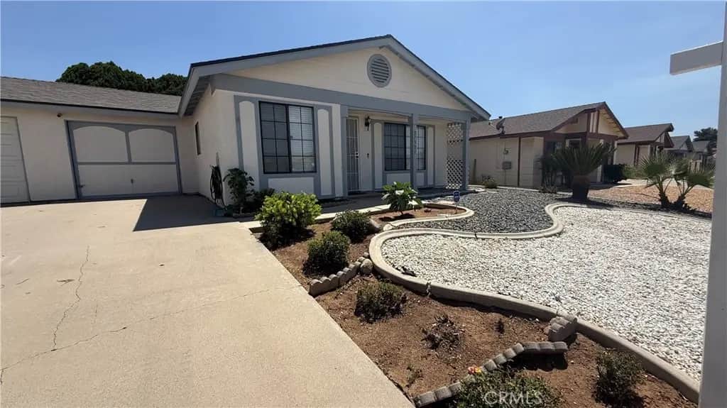 27321 El Cajon Ln, Menifee, CA — listing photo 1