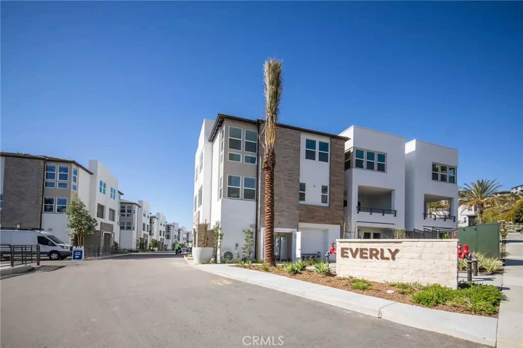 2739 Everly Drive, San Diego, CA — listing photo 1