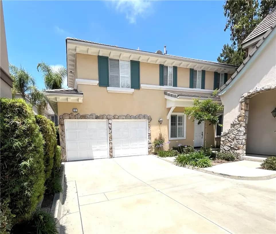 52 Danbury Lane, Irvine, CA — listing photo 1