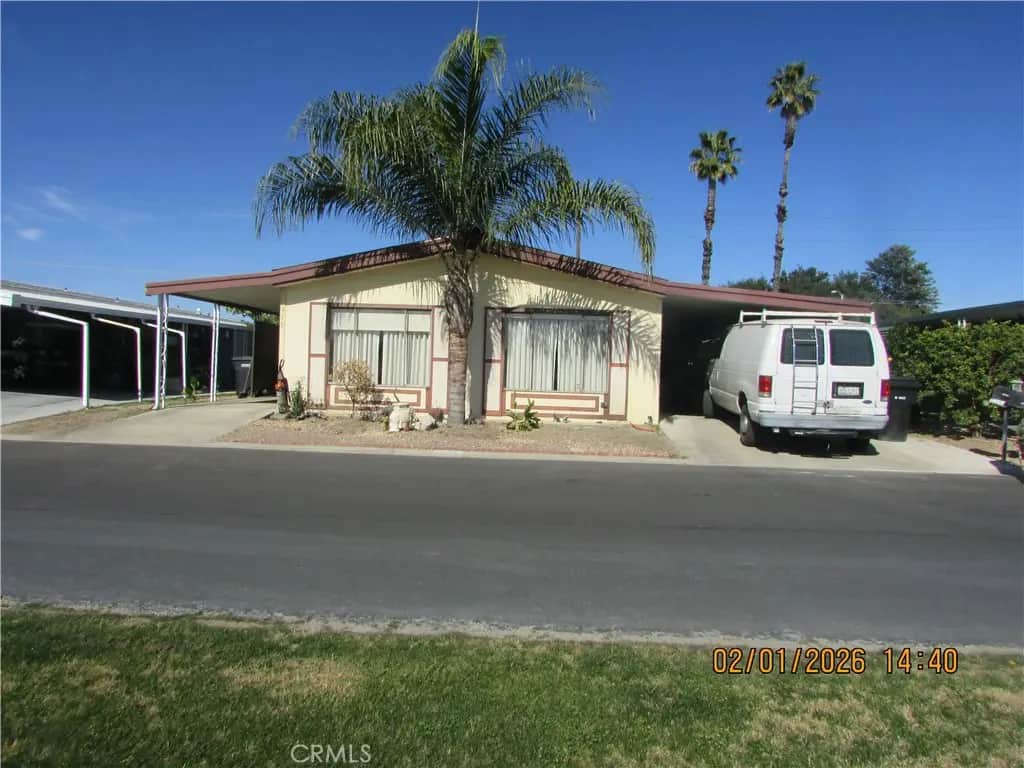 601 N Kirby Street 479, Hemet, CA — listing photo 1