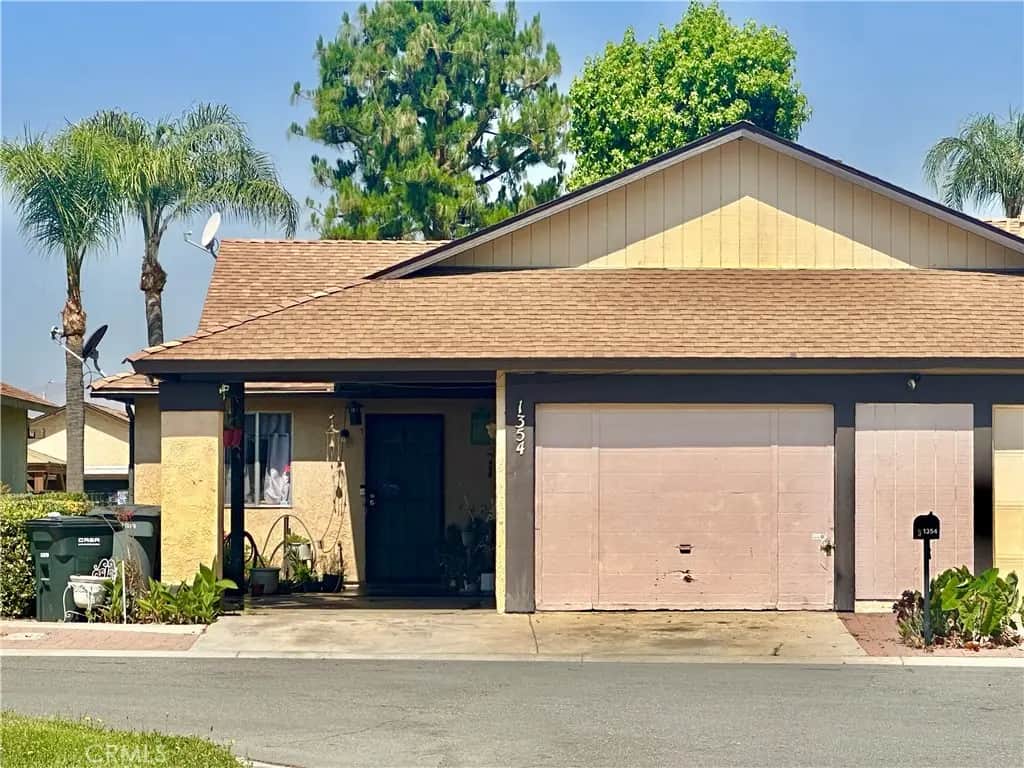 1354 Bushy Tail Trail, San Jacinto, CA — listing photo 1