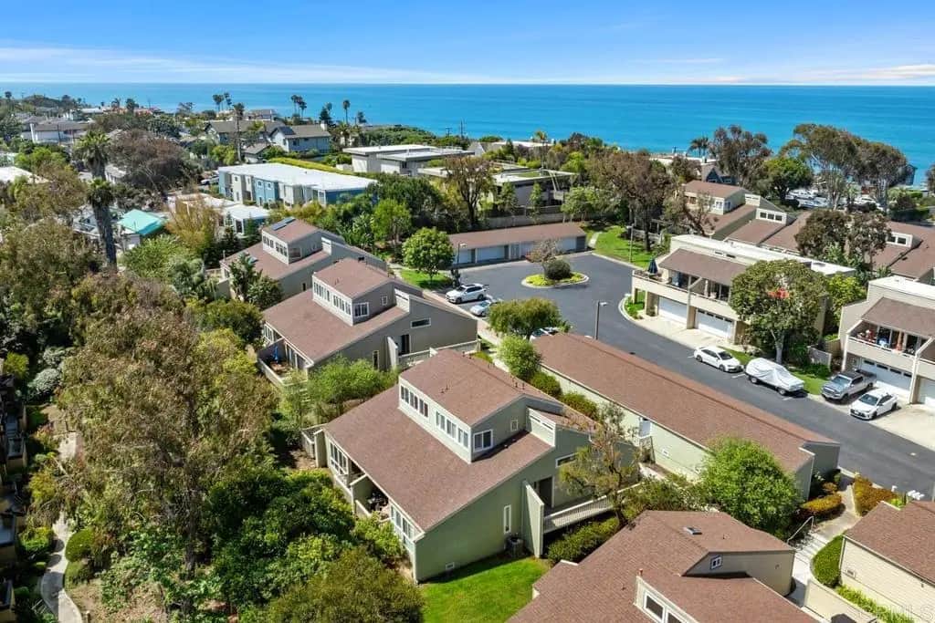 1715 Kennington Road, Encinitas, CA — listing photo 1