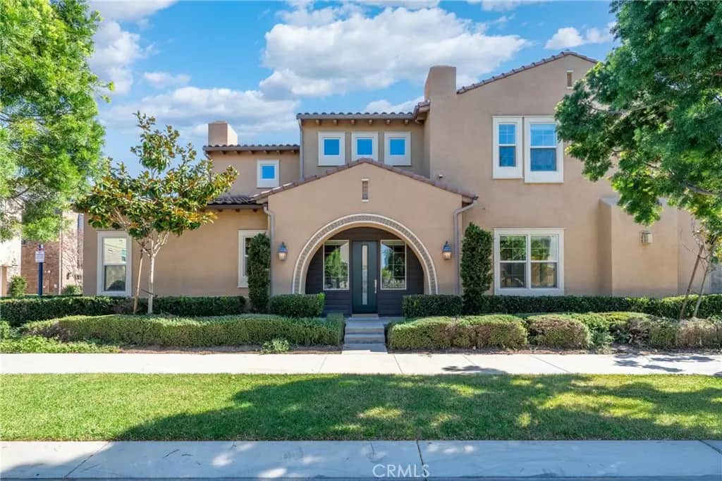 94 Swift, Irvine, CA — listing photo 1
