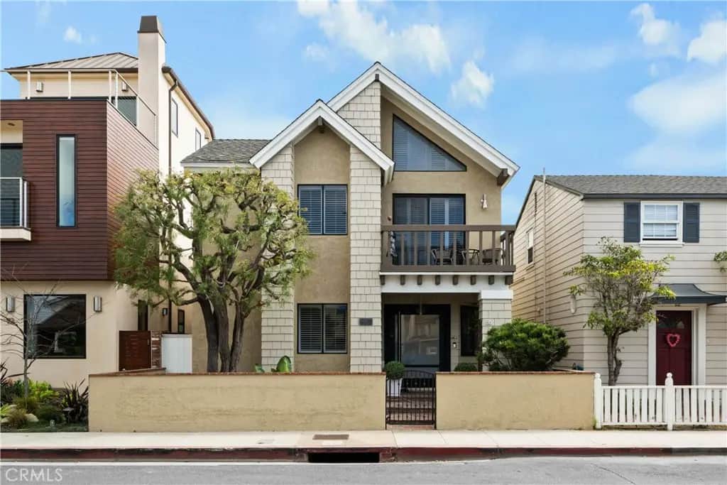 86 Via Di Roma Walk, Long Beach, CA — listing photo 1
