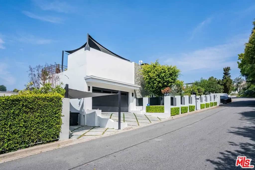 1441 Summitridge Drive, Beverly Hills, CA — listing photo 1