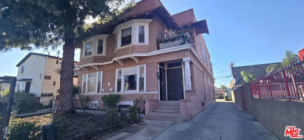 1315 S Westmoreland Avenue, Los Angeles, CA — listing photo 1
