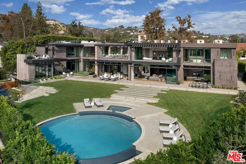 615 N Faring Road, Los Angeles, CA — listing photo 1