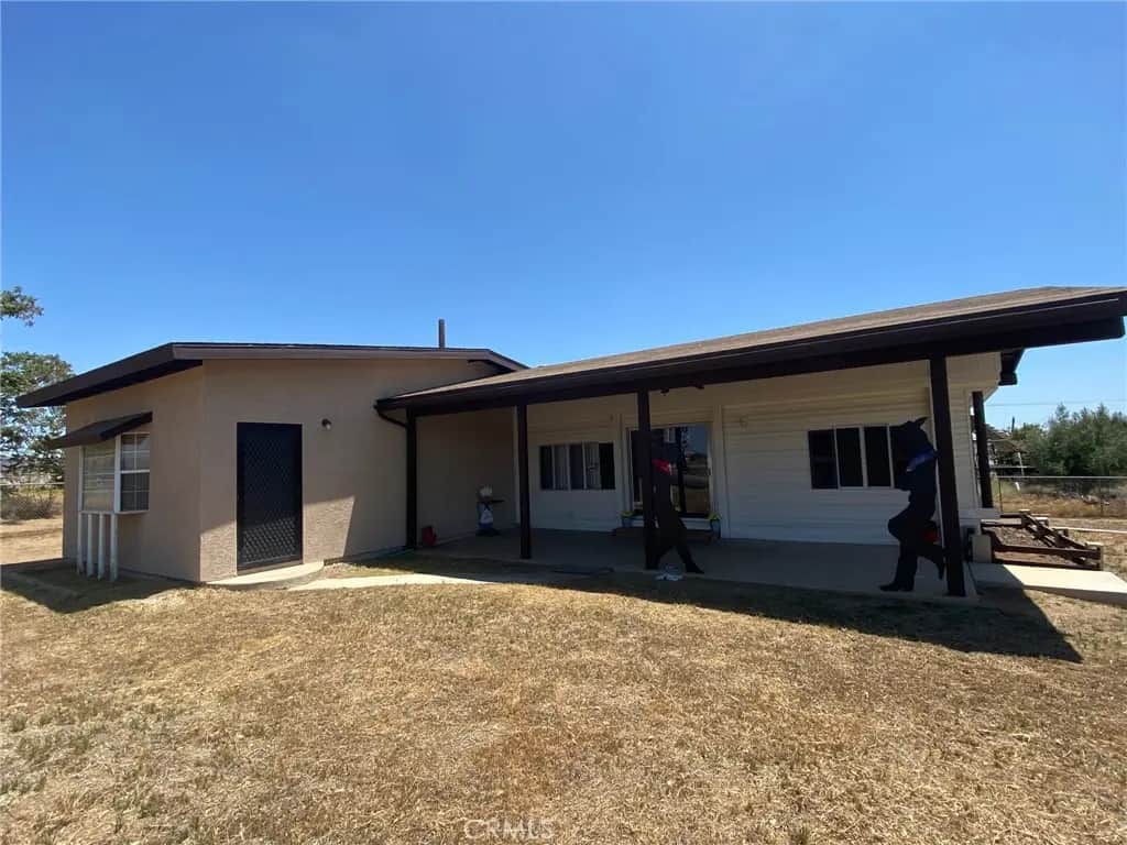 21705 John Street, Perris, CA — listing photo 1