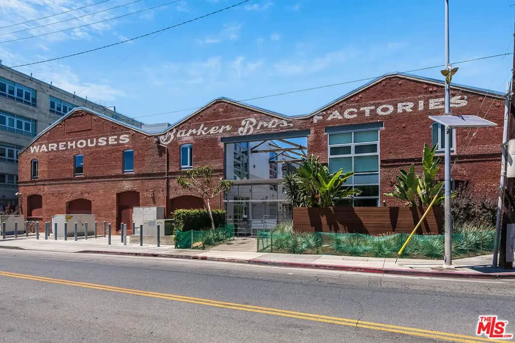 527 Molino Street 206, Los Angeles, CA — listing photo 1