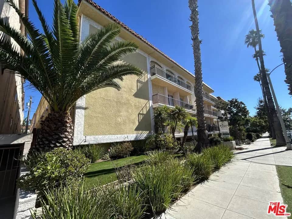 1033 6TH Street 303, Santa Monica, CA — listing photo 1