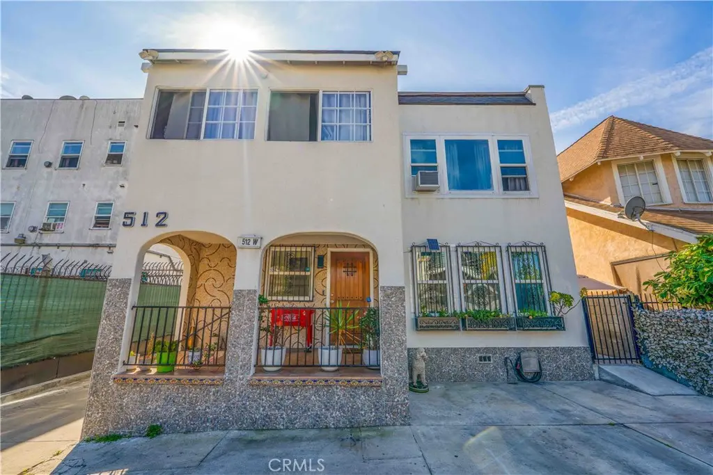 512 W 41st Place, Los Angeles, CA — listing photo 1