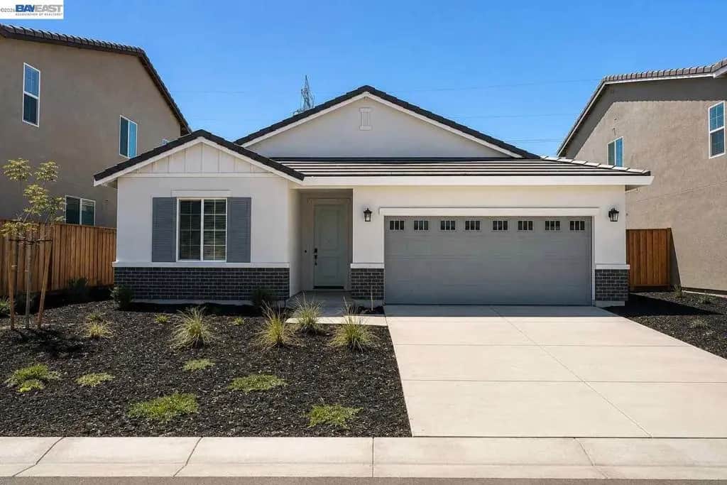 1016 Bluebell Circle, Discovery Bay, CA — listing photo 1
