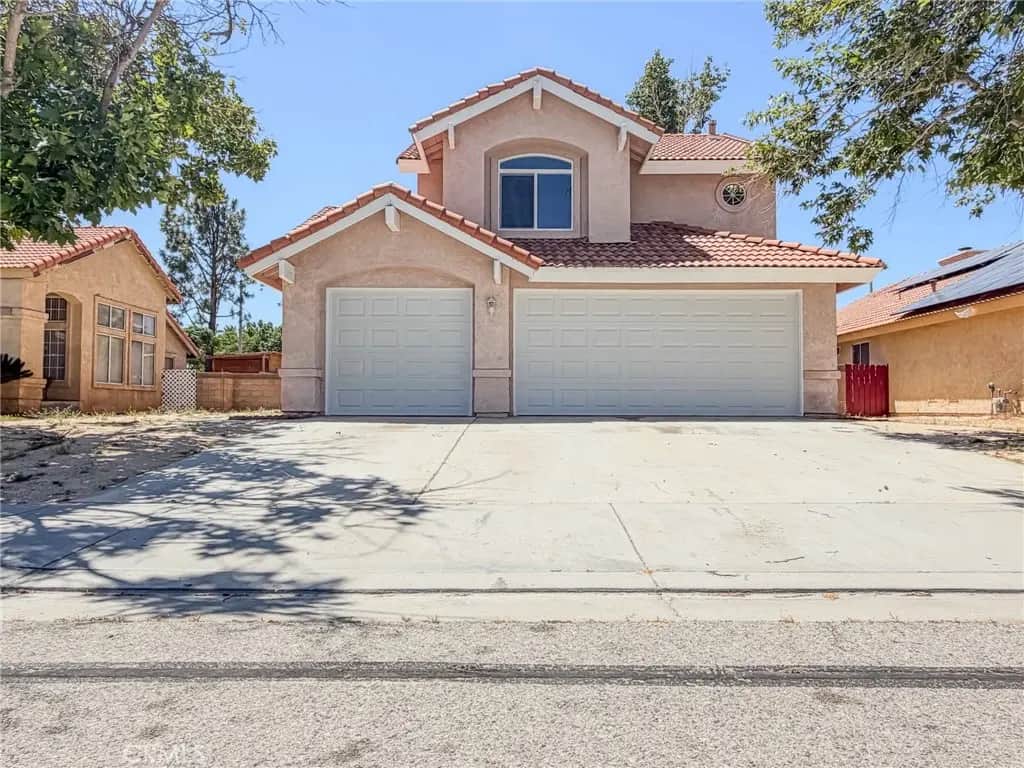 1768 Mesa Drive, Lancaster, CA — listing photo 1