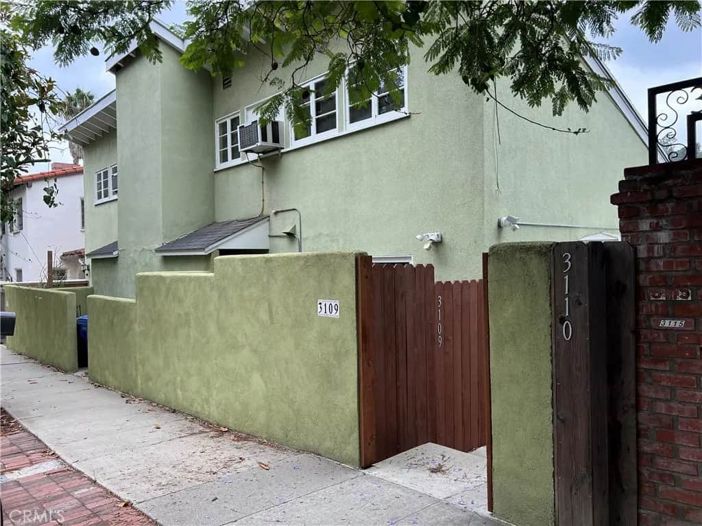 3107 Hollycrest, Los Angeles, CA — listing photo 1