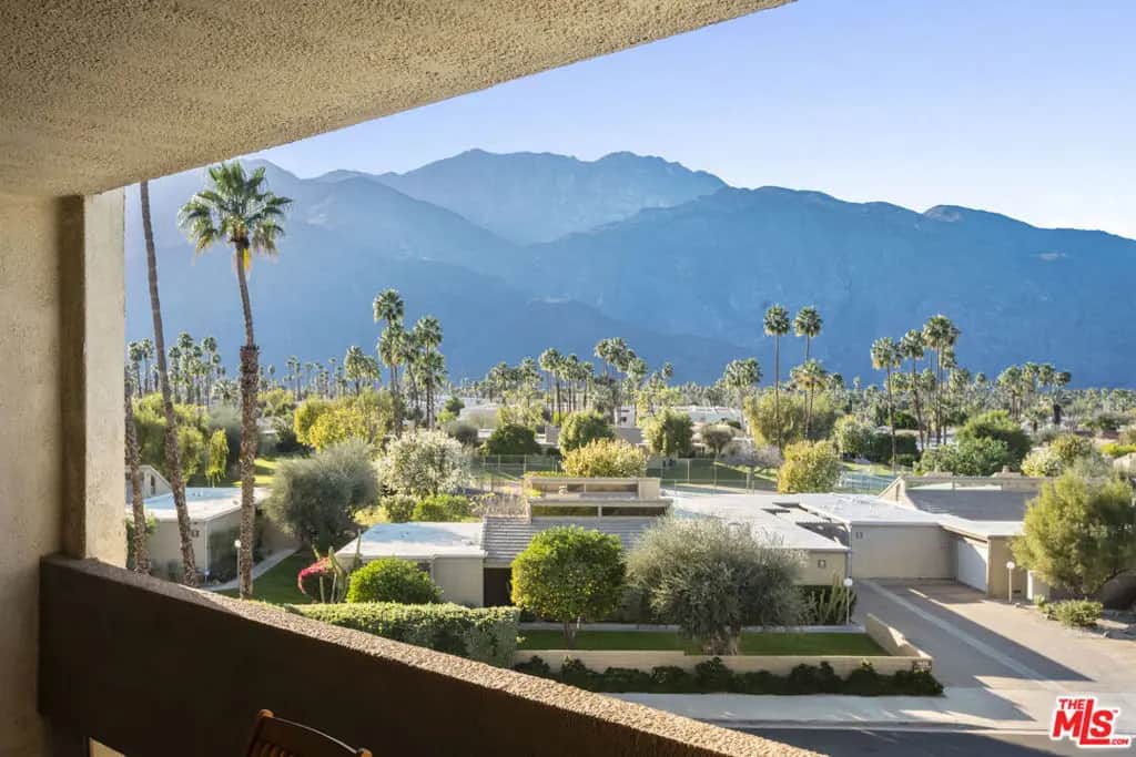 1630 S La Reina Way 3A, Palm Springs, CA — listing photo 1