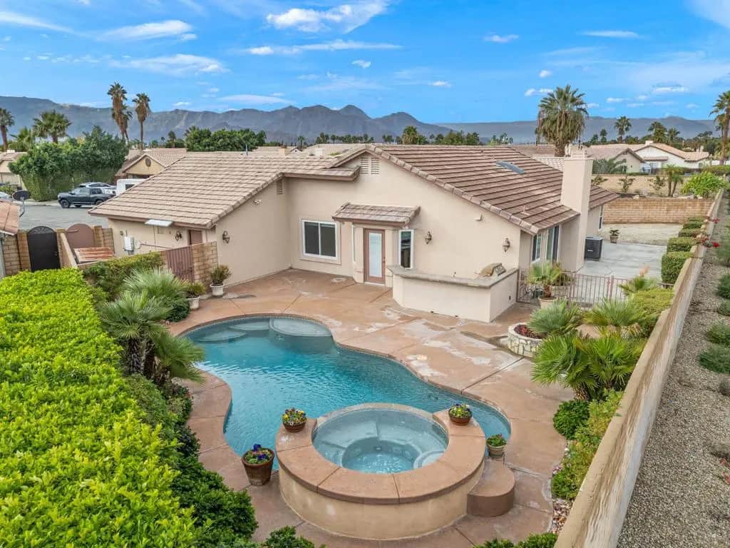 44030 Mariposa Court, La Quinta, CA — listing photo 1