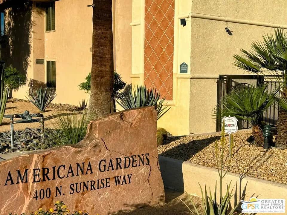 400 N Sunrise Way 101, Palm Springs, CA — listing photo 1