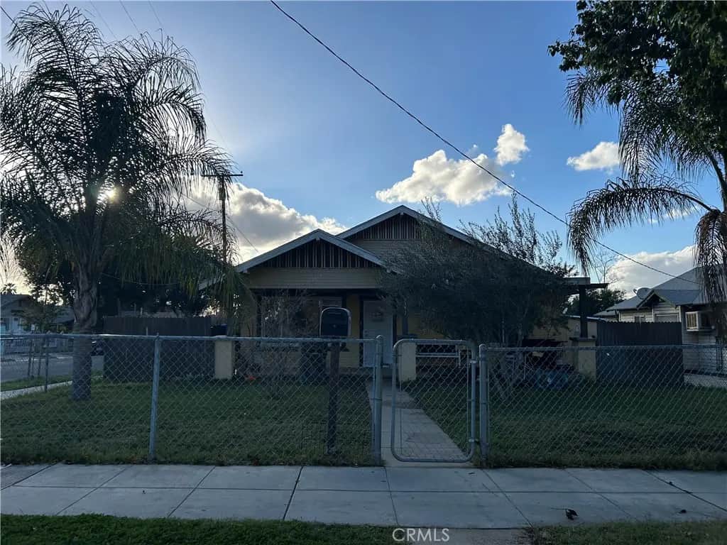 3393 Eucalyptus Avenue, Riverside, CA — listing photo 1