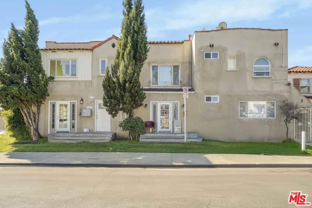 2337 Vineyard Avenue, Los Angeles, CA — listing photo 1