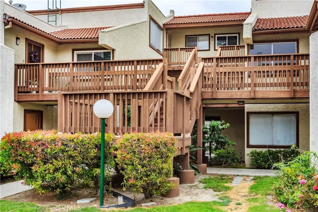 967 S Citron, Anaheim, CA — listing photo 1