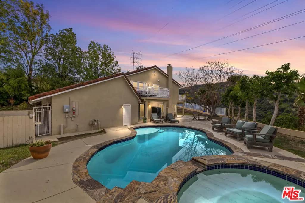 3804 Vista Linda Drive, Encino, CA — listing photo 1