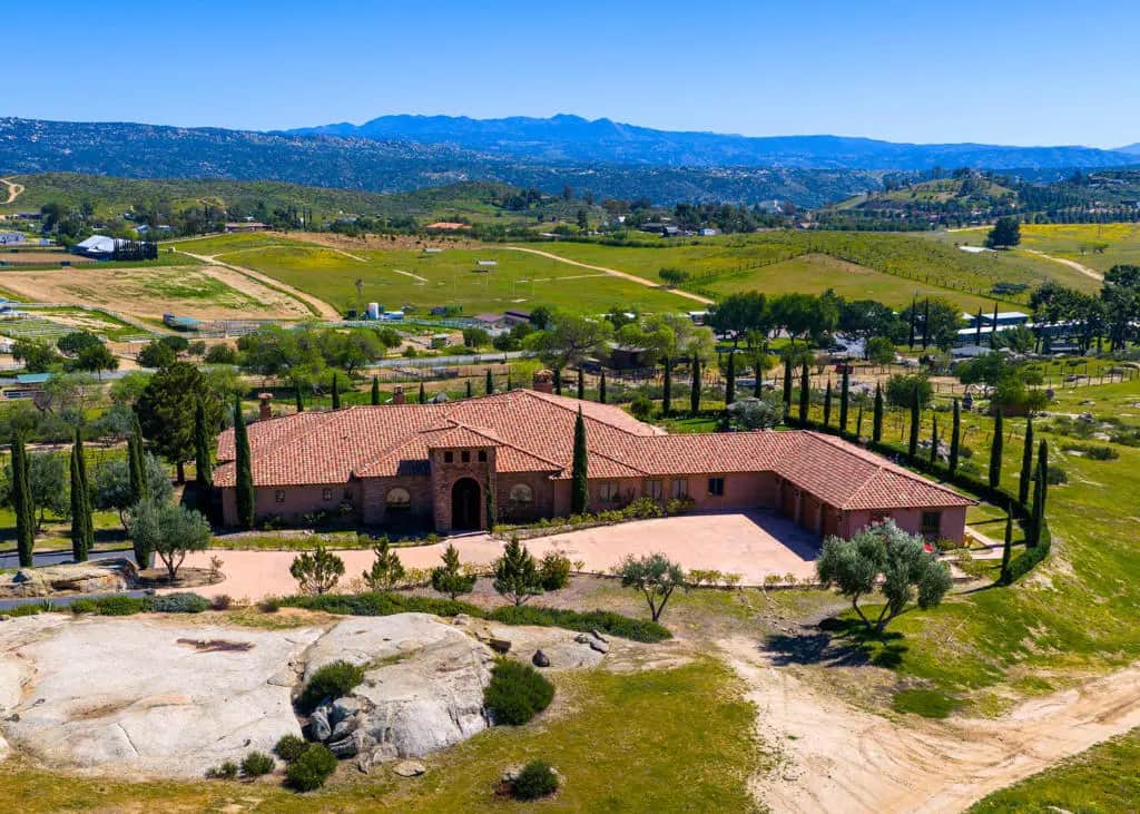 39375 San Ignacio Road, Hemet, CA — listing photo 1