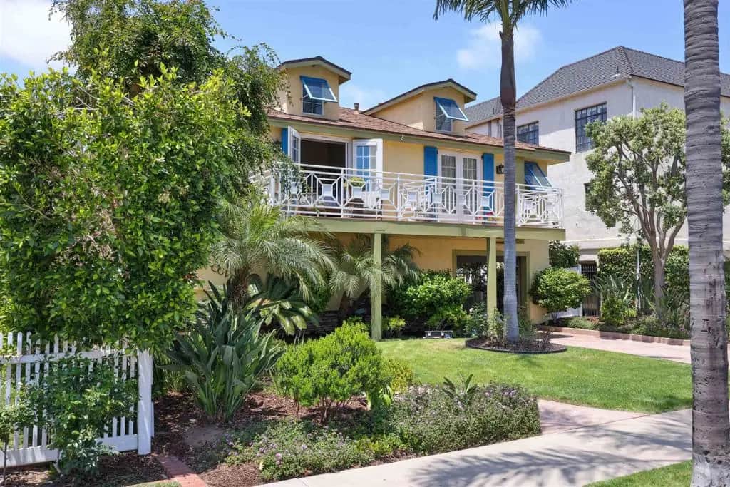 810 D Avenue, Coronado, CA — listing photo 1