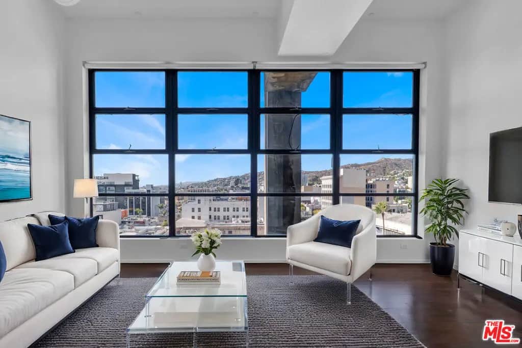 1645 Vine Street 711, Los Angeles, CA — listing photo 1