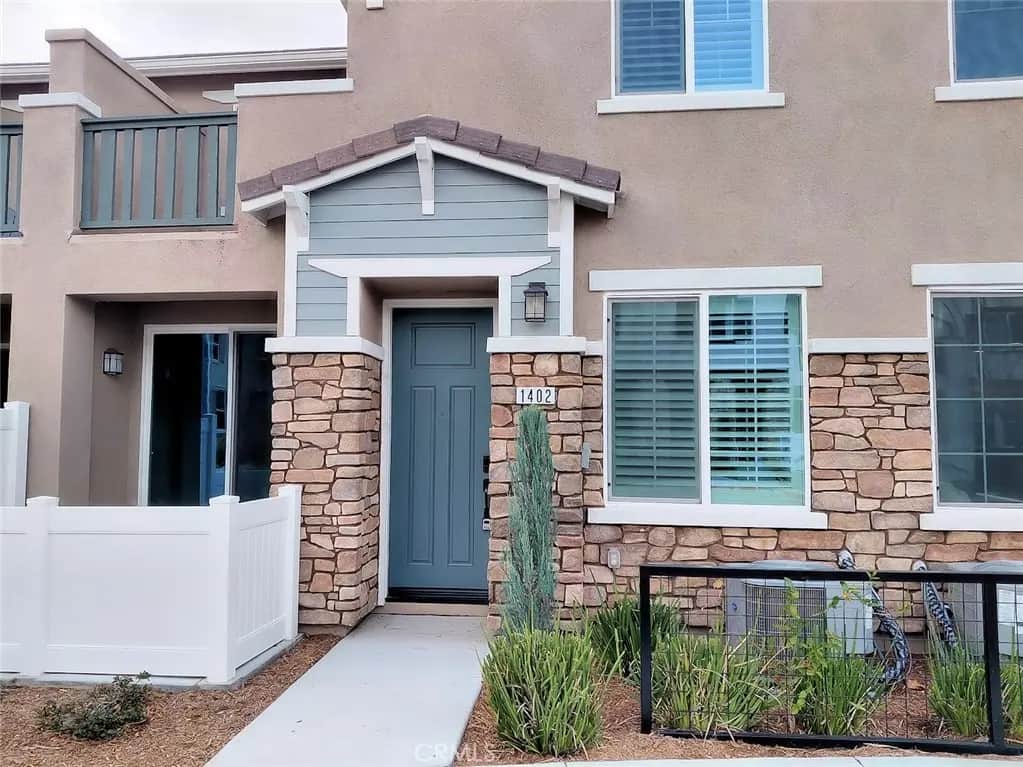 41987 Isadora 1402, Murrieta, CA — listing photo 1