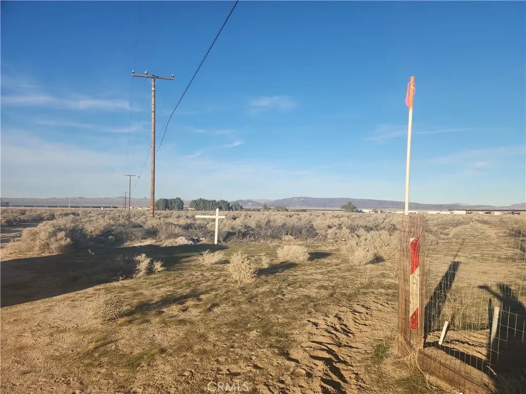 10 AC Edie Road, Hinkley, CA — listing photo 1