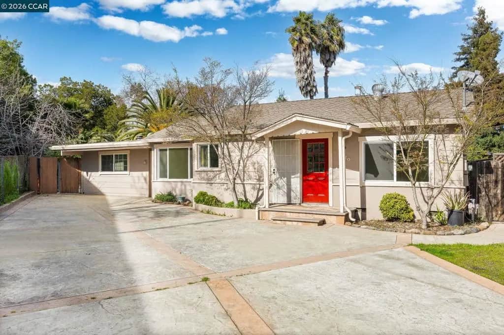 4820 Blum Rd, Martinez, CA — listing photo 1