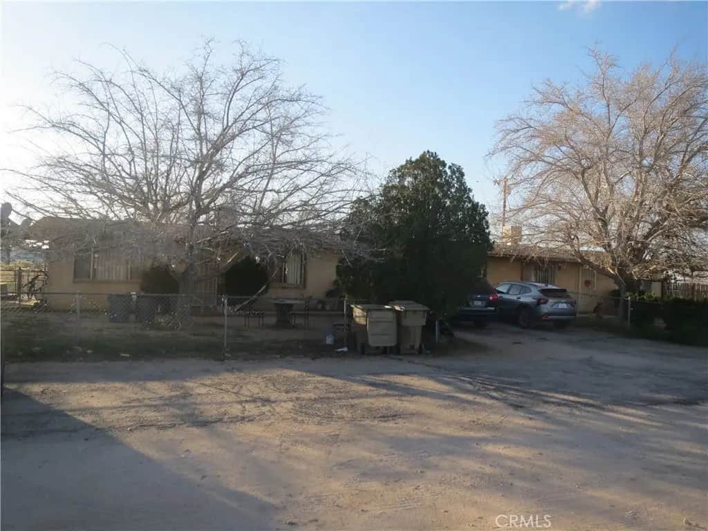 17019 Olive St, Hesperia, CA — listing photo 1
