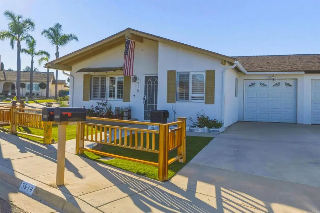 3918 San Lorenzo Court, Oceanside, CA — listing photo 1