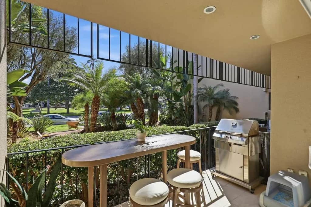 1155 Star Park Circle 1D, Coronado, CA — listing photo 1