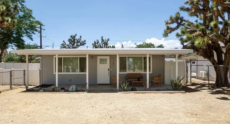 7192 Palm, Yucca Valley, CA — listing photo 1