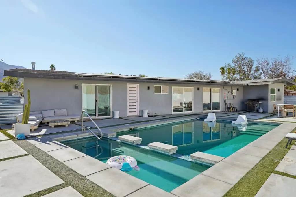 3530 N Eastgate, Palm Springs, CA — listing photo 1
