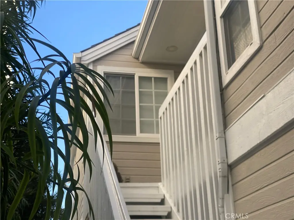 212 1/2 Garnet, Newport Beach, CA — listing photo 1