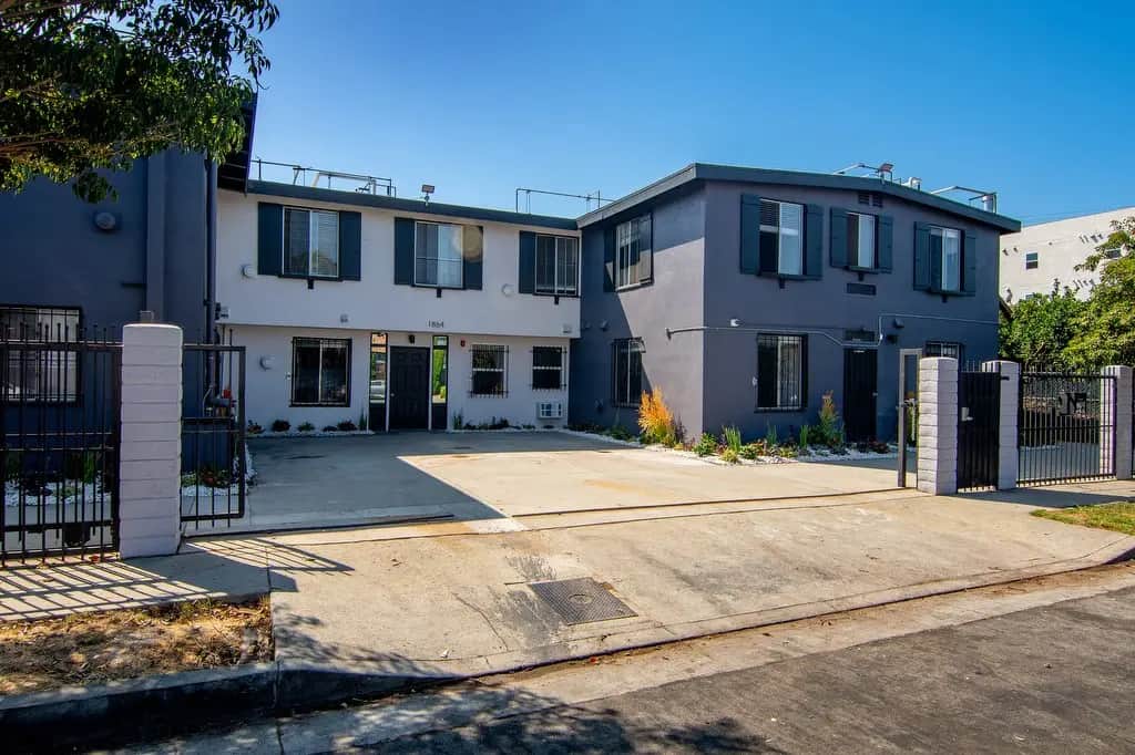 1864 W Cordova Street, Los Angeles, CA — listing photo 1