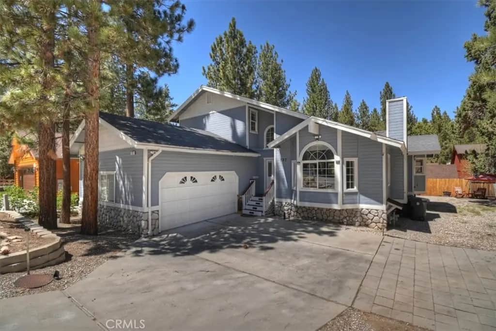 737 E Mountain View, Big Bear City, CA — listing photo 1