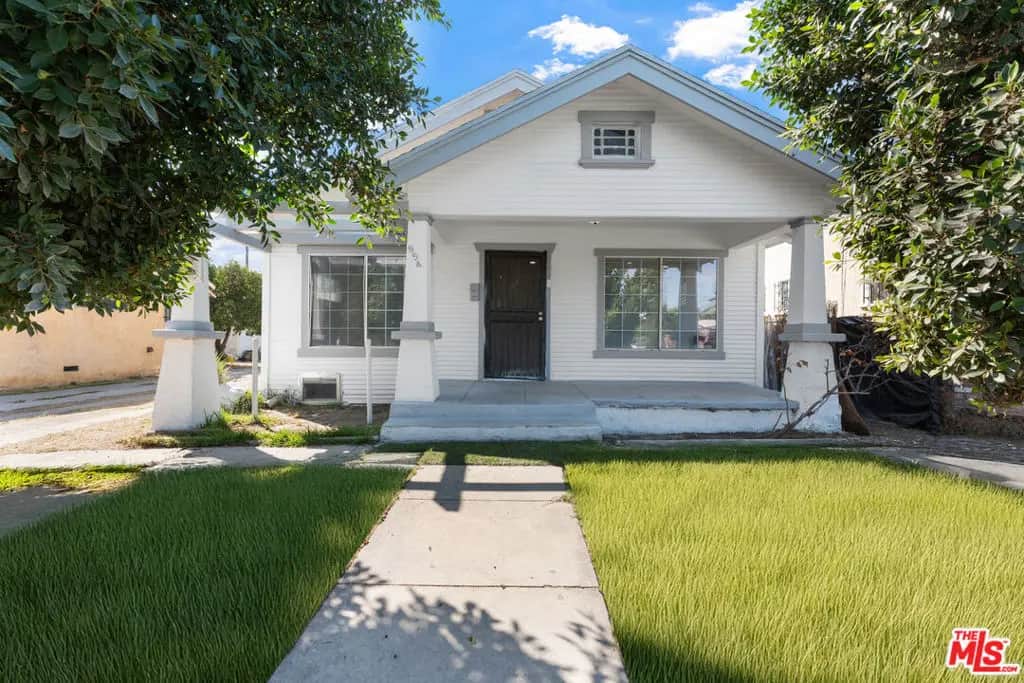 854 W 64th Street, Los Angeles, CA — listing photo 1