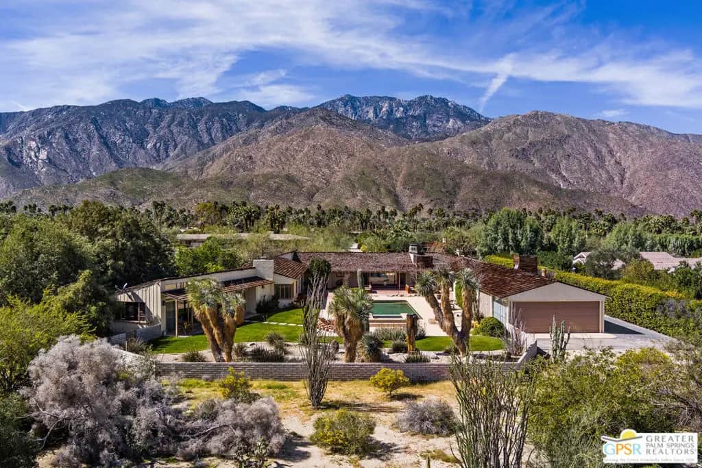 1850 Smoke Tree Lane, Palm Springs, CA — listing photo 1